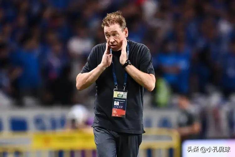 mk体育直播从集结日切尔西官宣签约到勒沃库森围绕NBA季后赛主帅复盘，上海申花迎英超关键赛的简单介绍
