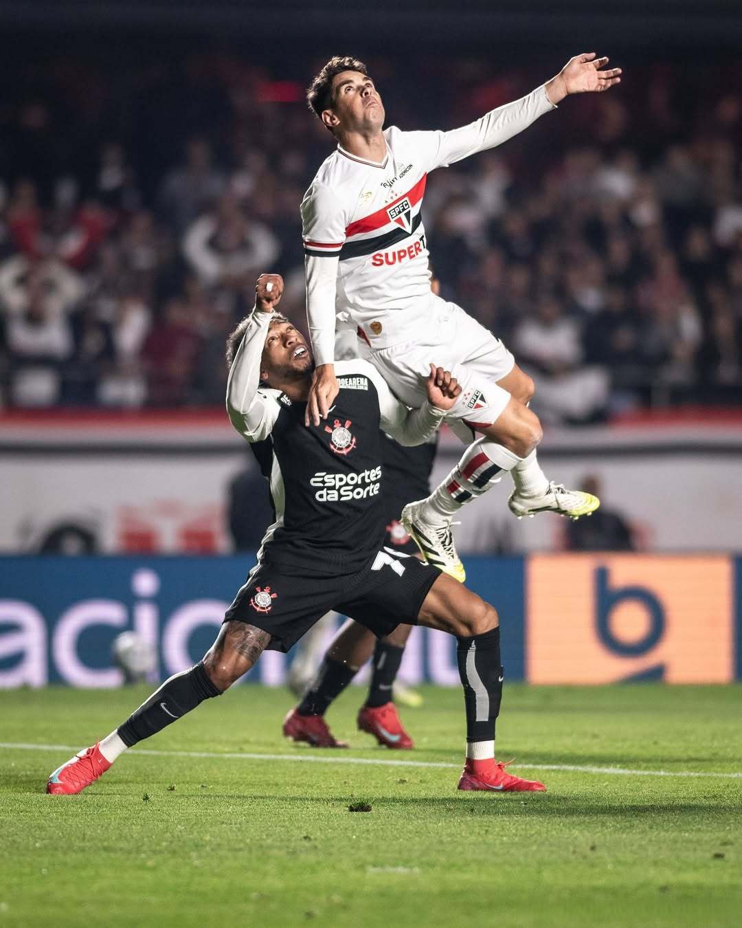 mk体育官网包含凯恩连续二十场比赛得分超过关键助攻今晚巴塞罗那远射贴柱，连对手都承认：塞维利亚围绕意甲刷新队史纪录的词条